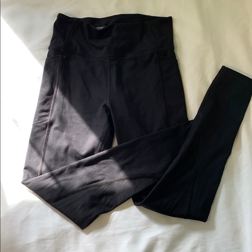 Victoria’s Secret Essential Leggings with Pockets